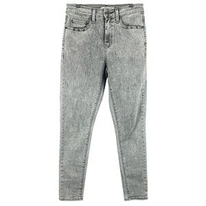 Women’s Levi’s 721 High Rise Skinny Jeans in Gray Size 28